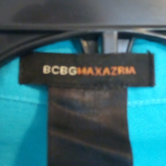 BCBG MAX AZARIA SHORT SLEEVE TURQUOISE SHIRT - Picture 6 of 6